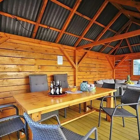 Apartamento With A Balcony Very Close To The