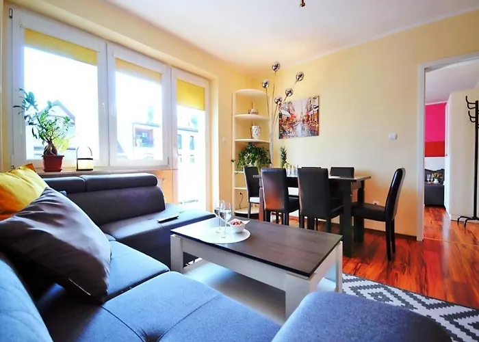 Διαμέρισμα With A Balcony Very Close To The